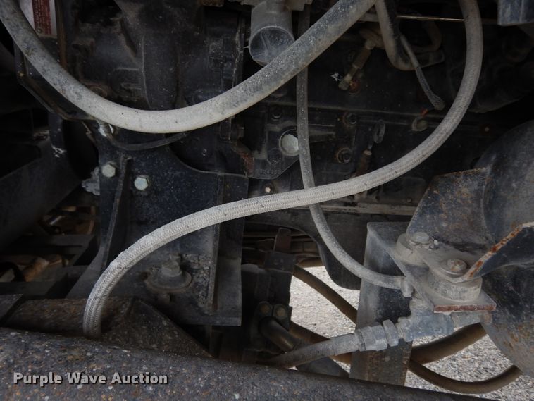 image for item DF4087 2001 Etnyre FWD  chip spreader