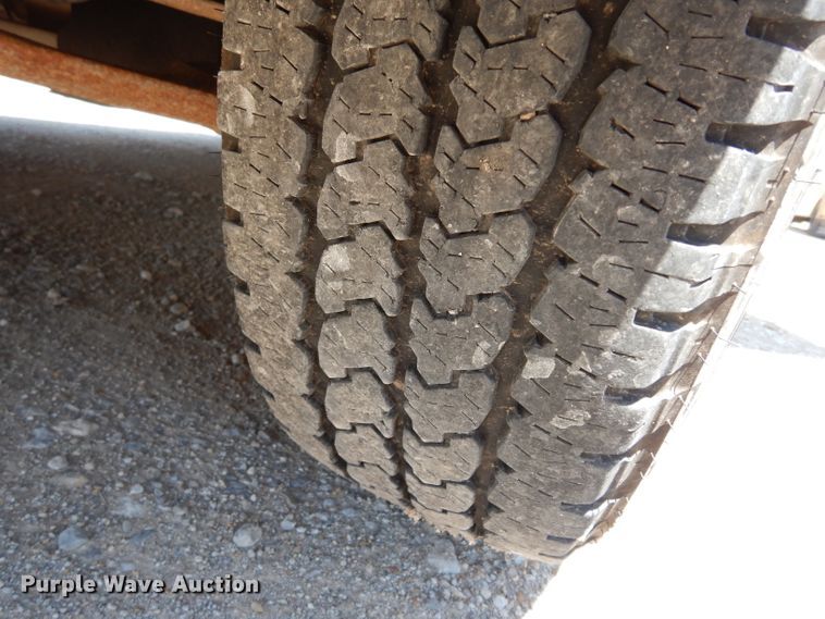 image for item DF4105 2011 Chevrolet Express 1500  van