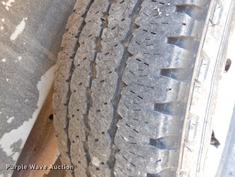 image for item DF4105 2011 Chevrolet Express 1500  van