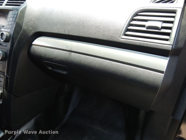 image for item DF4140 2018 Ford Explorer Police Interceptor  SUV