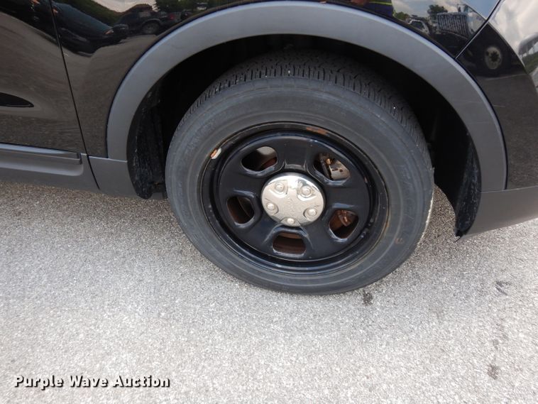 image for item DF4141 2015 Ford Explorer Police Interceptor  SUV