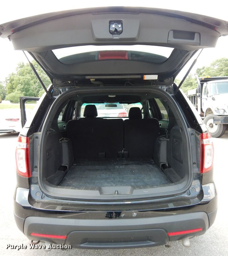 image for item DF4141 2015 Ford Explorer Police Interceptor  SUV