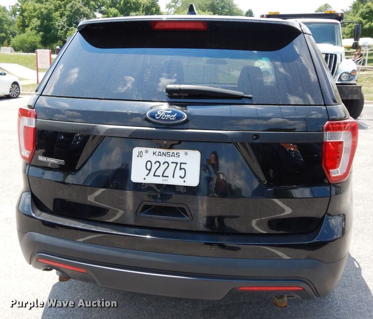 image for item DF4142 2016 Ford Explorer Police Interceptor  SUV