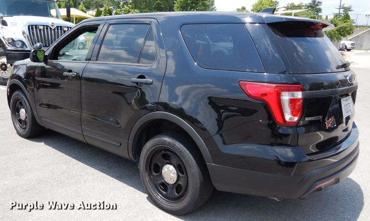 image for item DF4142 2016 Ford Explorer Police Interceptor  SUV