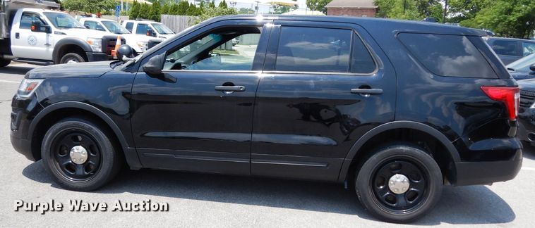 image for item DF4142 2016 Ford Explorer Police Interceptor  SUV