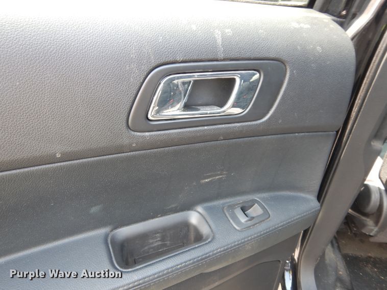 image for item DF4142 2016 Ford Explorer Police Interceptor  SUV