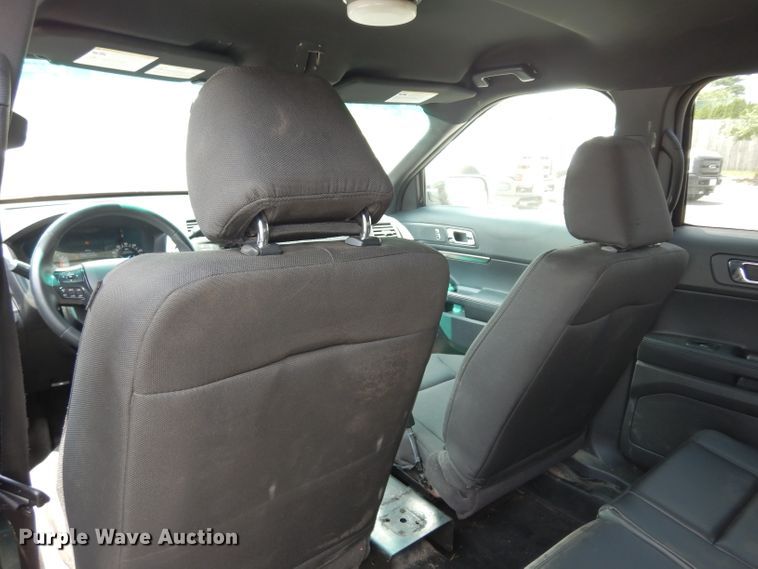 image for item DF4142 2016 Ford Explorer Police Interceptor  SUV