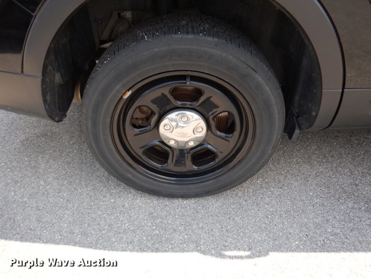 image for item DF4142 2016 Ford Explorer Police Interceptor  SUV