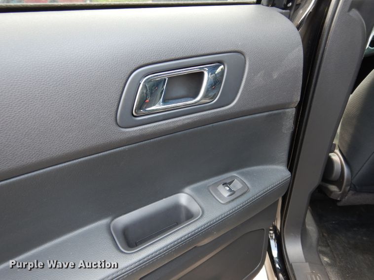 image for item DF4143 2015 Ford Explorer Police Interceptor  SUV