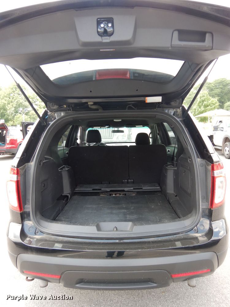 image for item DF4143 2015 Ford Explorer Police Interceptor  SUV