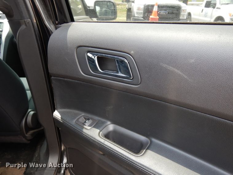 image for item DF4144 2015 Ford Explorer Police Interceptor  SUV