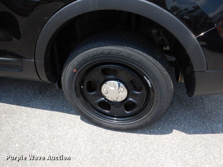 image for item DF4144 2015 Ford Explorer Police Interceptor  SUV