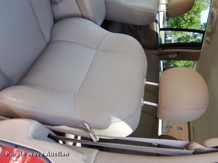 image for item DF4168 2004 Jeep Grand Cherokee SE  SUV