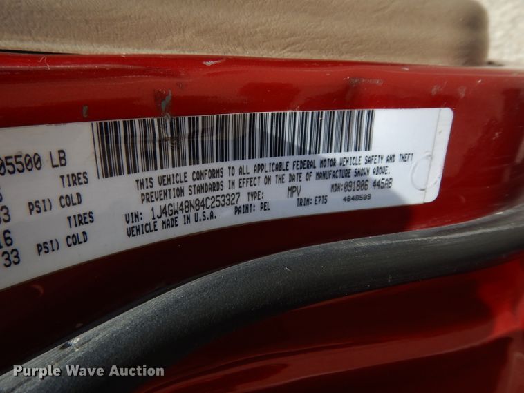 image for item DF4168 2004 Jeep Grand Cherokee SE  SUV