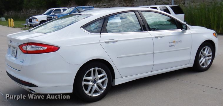 image for item DF4172 2015 Ford Fusion