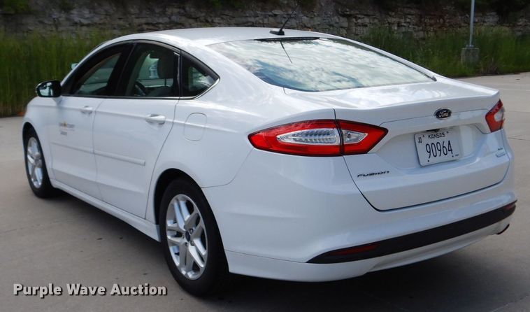 image for item DF4172 2015 Ford Fusion