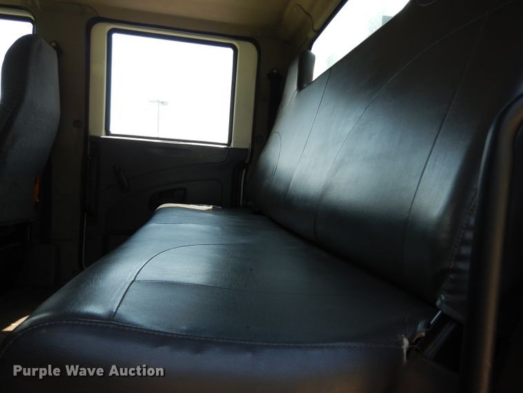 image for item DF4174 2011 International DuraStar 4400  sewer jetter truck