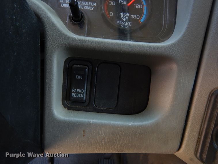 image for item DF4174 2011 International DuraStar 4400  sewer jetter truck