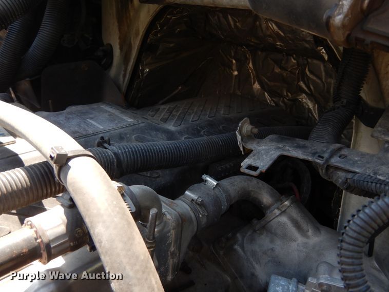 image for item DF4174 2011 International DuraStar 4400  sewer jetter truck