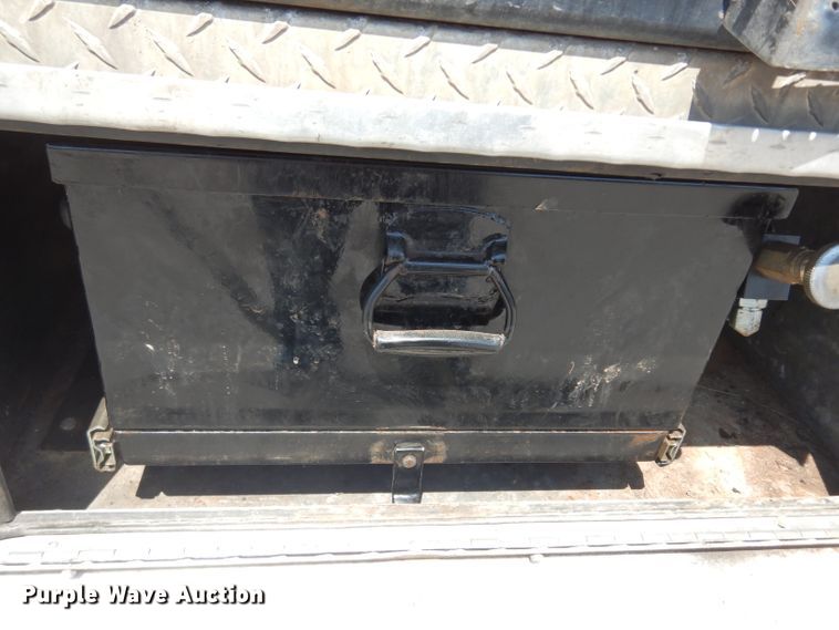 image for item DF4174 2011 International DuraStar 4400  sewer jetter truck