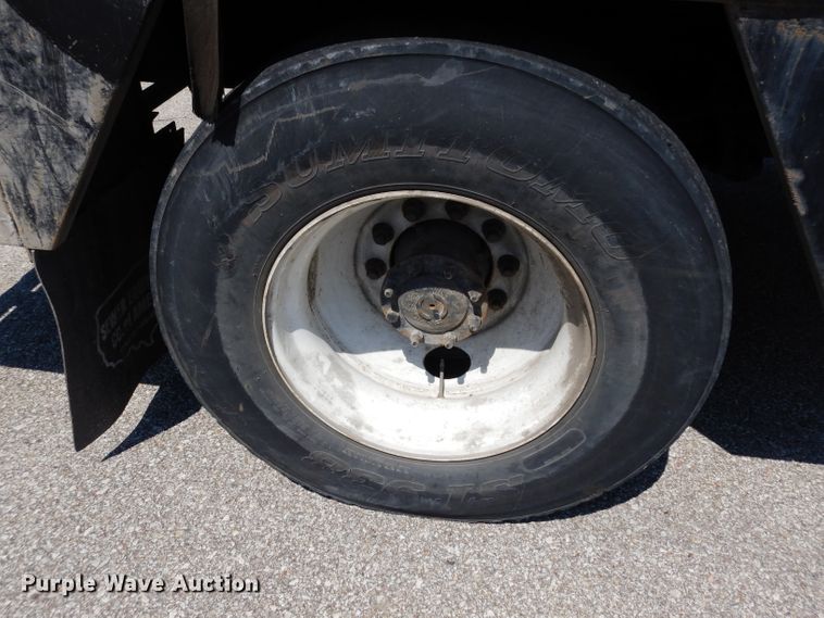 image for item DF4174 2011 International DuraStar 4400  sewer jetter truck