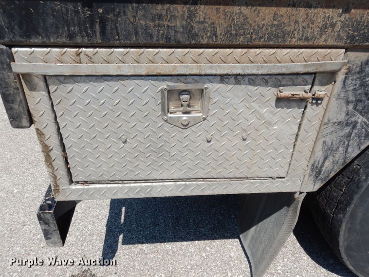 image for item DF4174 2011 International DuraStar 4400  sewer jetter truck