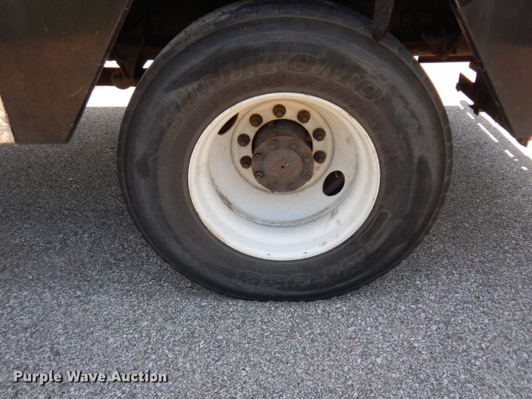 image for item DF4174 2011 International DuraStar 4400  sewer jetter truck