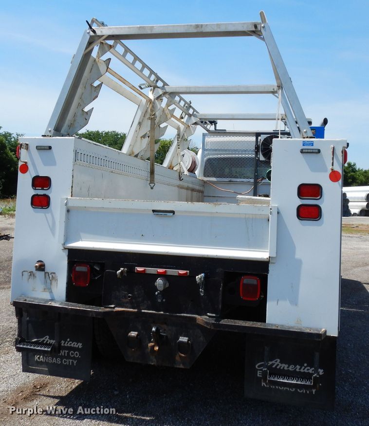 image for item DF4181 2009 Freightliner Business Class M2  service truck