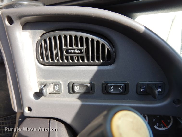 image for item DF4181 2009 Freightliner Business Class M2  service truck