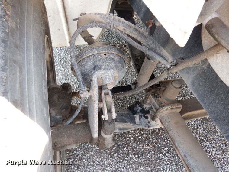 image for item DF4181 2009 Freightliner Business Class M2  service truck