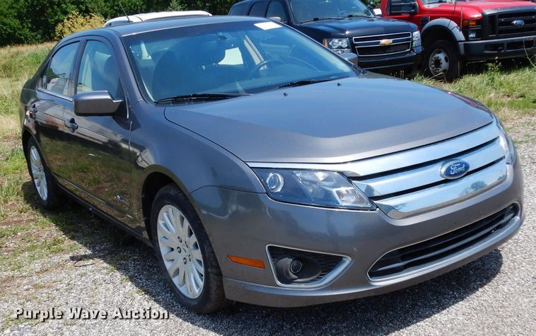image for item DF4183 2010 Ford Fusion