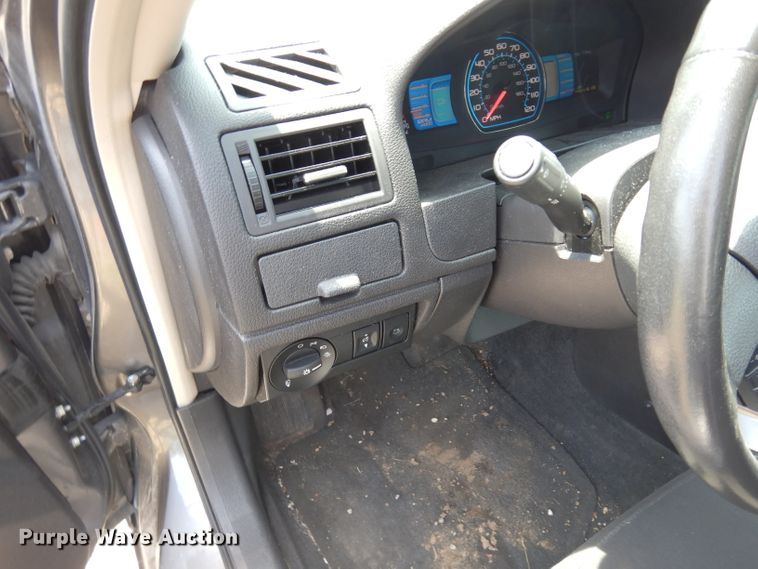 image for item DF4183 2010 Ford Fusion