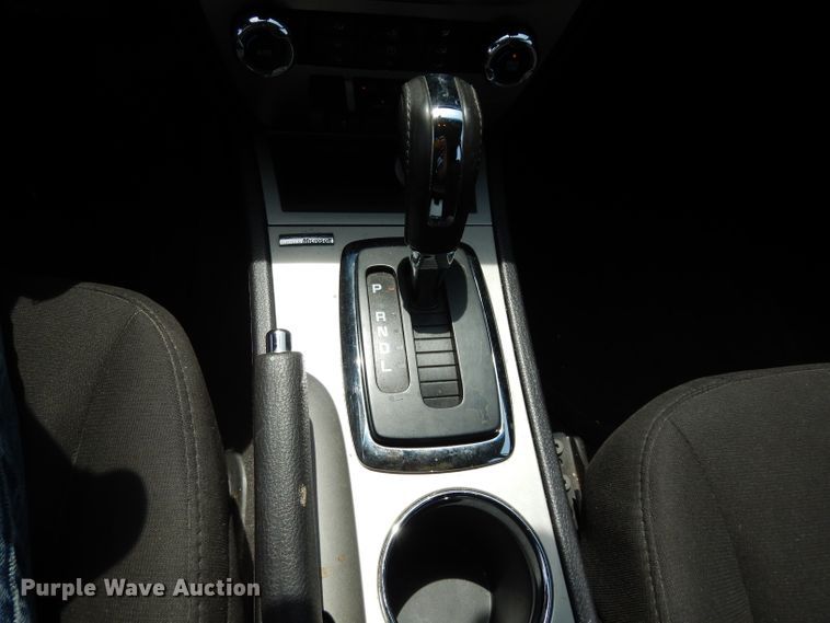 image for item DF4183 2010 Ford Fusion