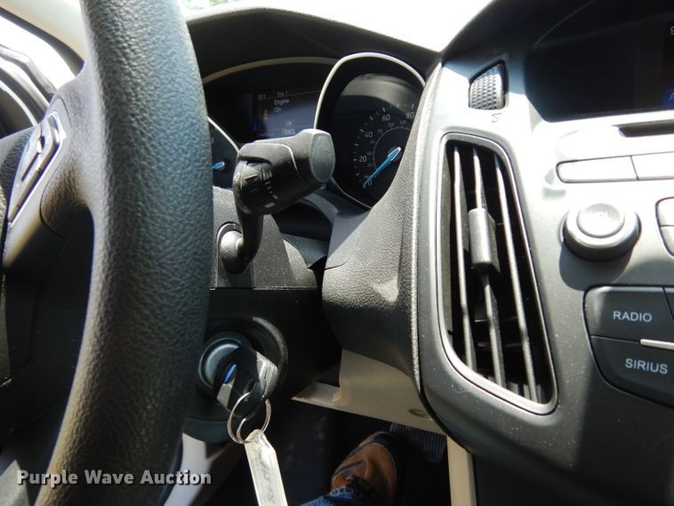 image for item DF4187 2017 Ford Focus SE