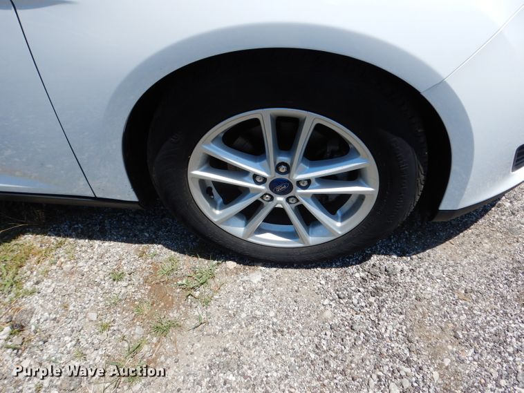 image for item DF4187 2017 Ford Focus SE