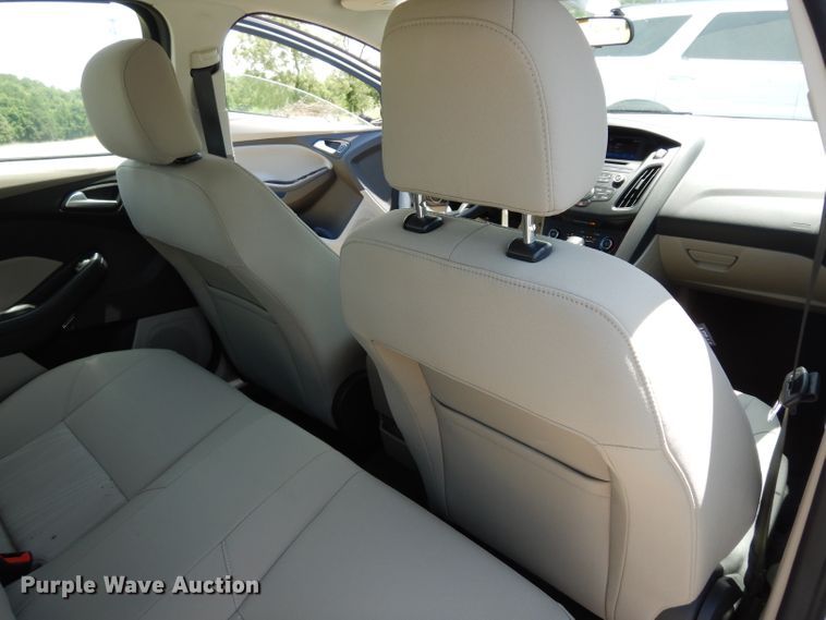 image for item DF4187 2017 Ford Focus SE