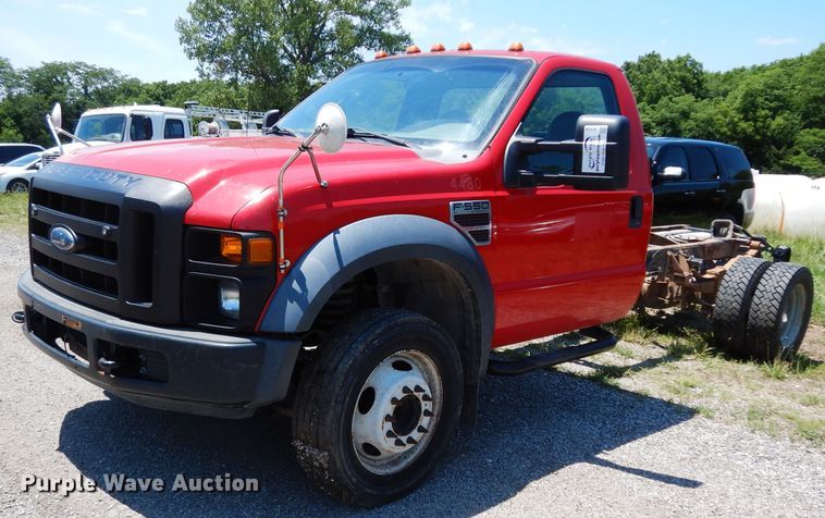 image for item DF4188 2008 Ford F550 Super Duty XL  truck cab and chassis