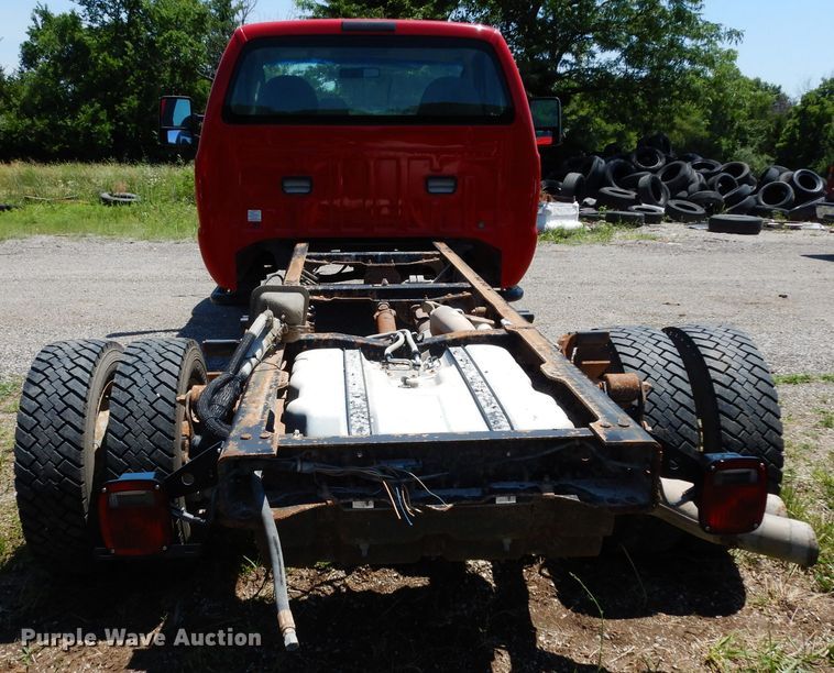 image for item DF4188 2008 Ford F550 Super Duty XL  truck cab and chassis