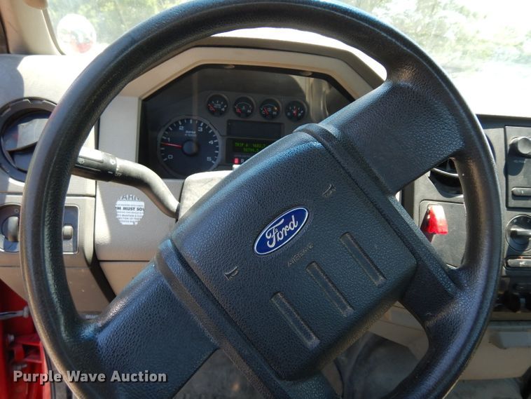 image for item DF4188 2008 Ford F550 Super Duty XL  truck cab and chassis