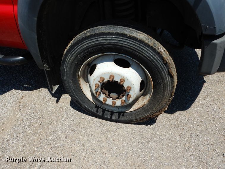 image for item DF4188 2008 Ford F550 Super Duty XL  truck cab and chassis