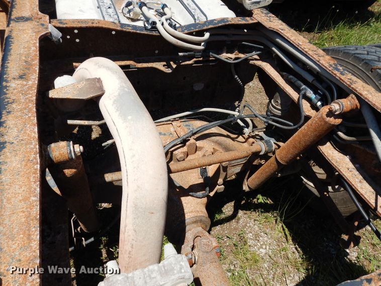 image for item DF4188 2008 Ford F550 Super Duty XL  truck cab and chassis