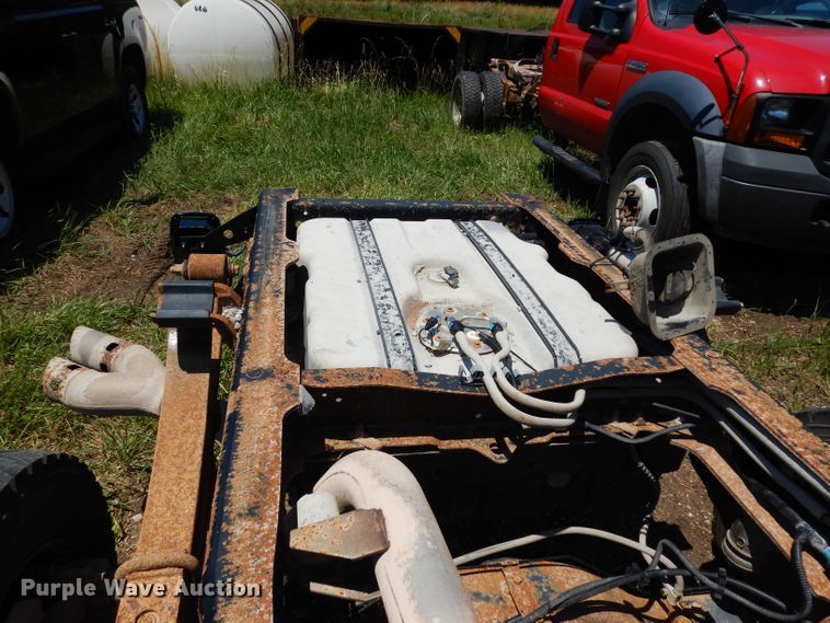 image for item DF4188 2008 Ford F550 Super Duty XL  truck cab and chassis