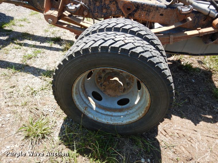 image for item DF4188 2008 Ford F550 Super Duty XL  truck cab and chassis