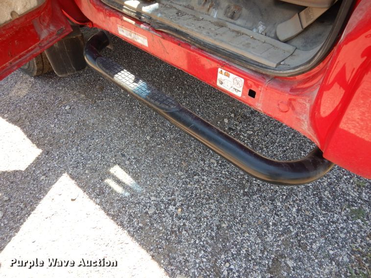 image for item DF4188 2008 Ford F550 Super Duty XL  truck cab and chassis