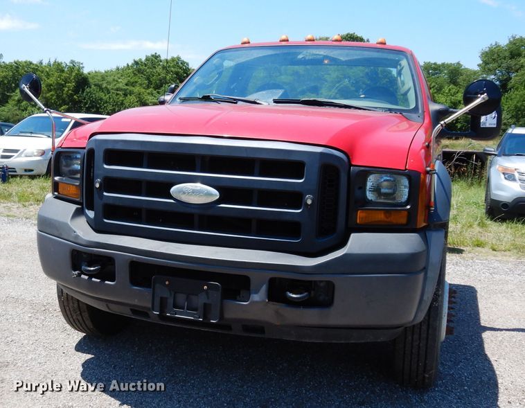 image for item DF4189 2007 Ford F450 Super Duty XL  truck cab and chassis