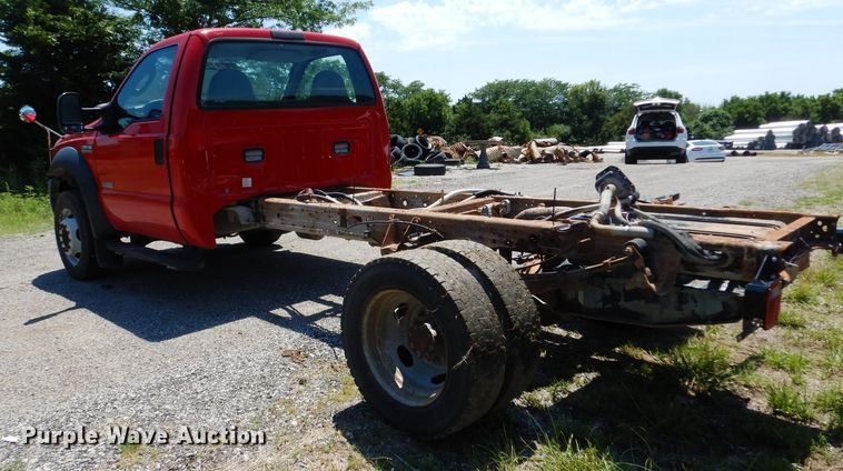 image for item DF4189 2007 Ford F450 Super Duty XL  truck cab and chassis
