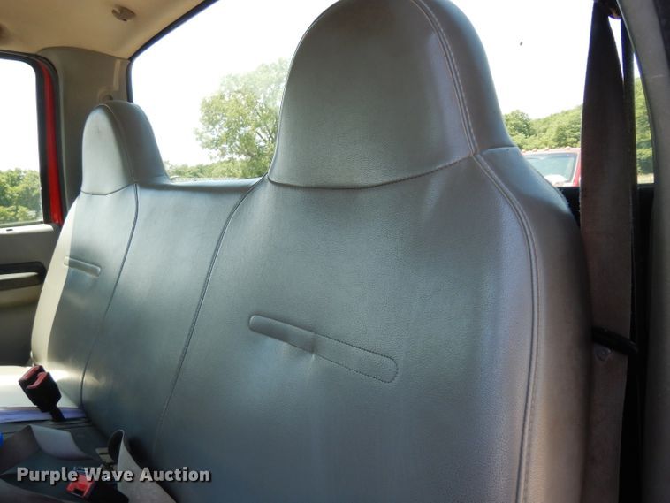 image for item DF4189 2007 Ford F450 Super Duty XL  truck cab and chassis