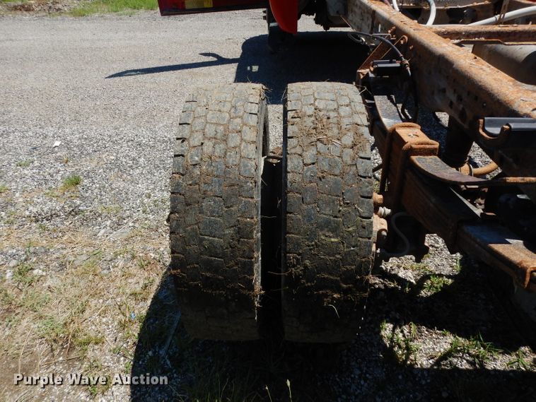 image for item DF4189 2007 Ford F450 Super Duty XL  truck cab and chassis