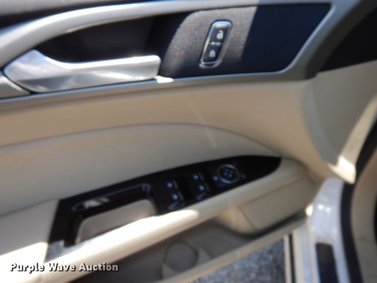 image for item DF4190 2015 Ford Fusion SE