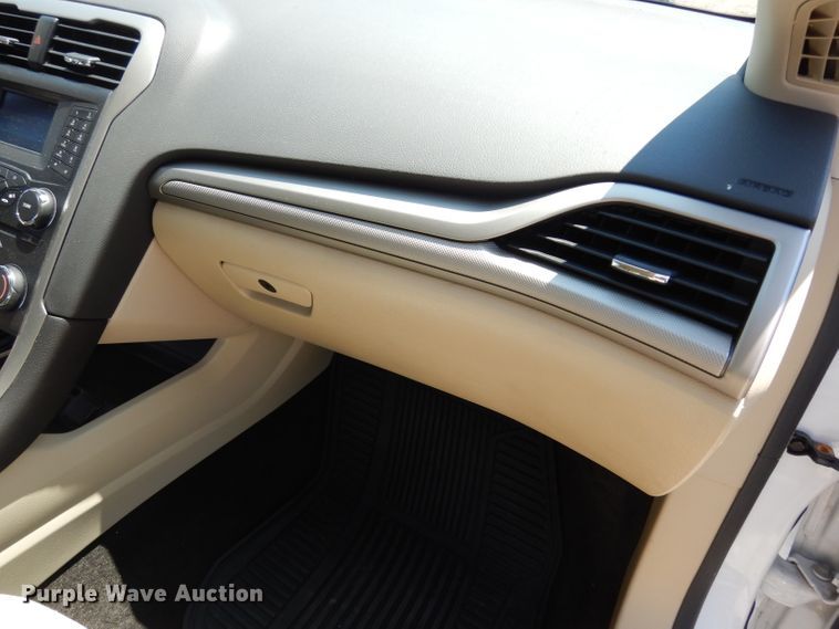 image for item DF4190 2015 Ford Fusion SE